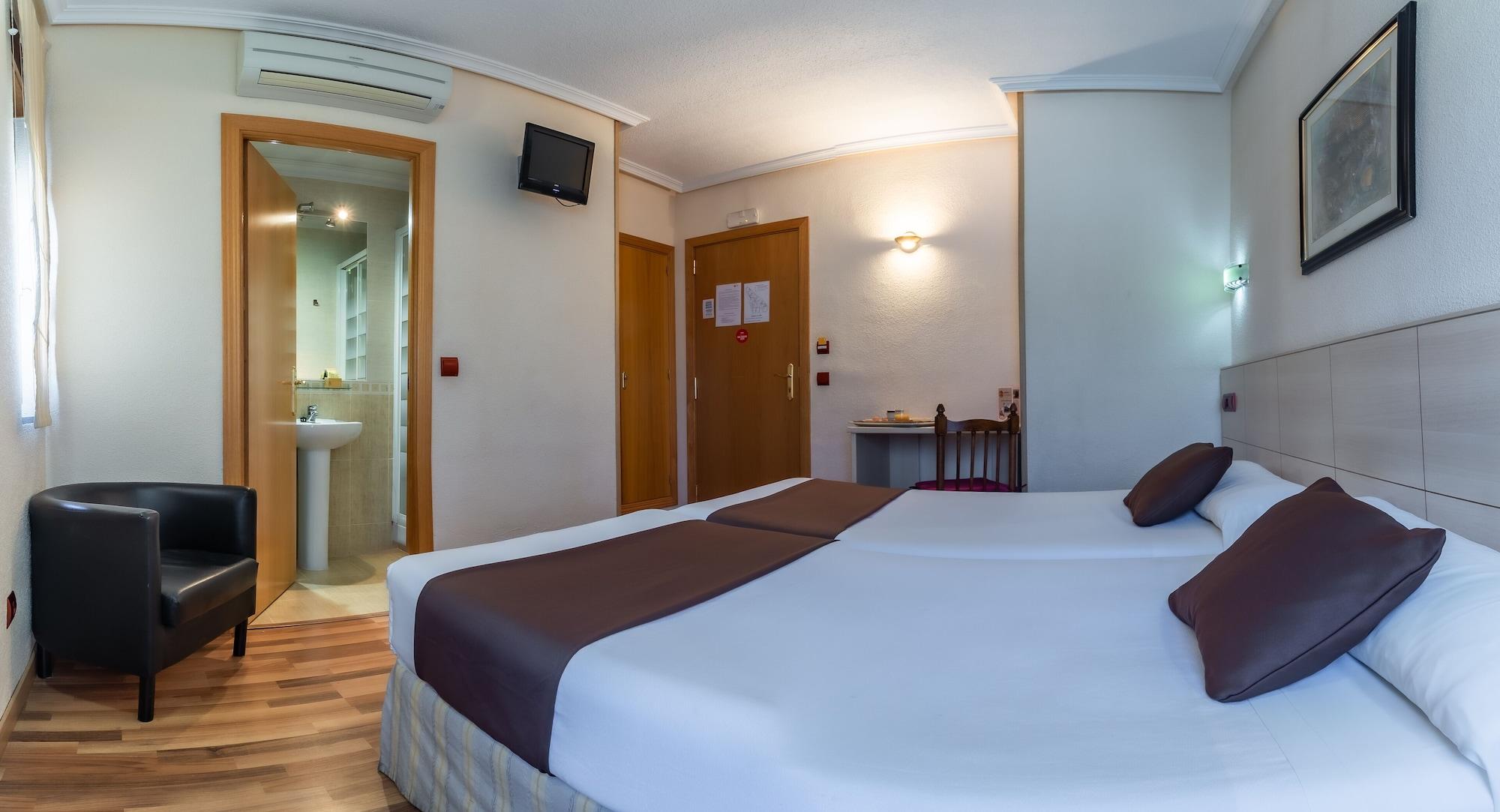 Hostal Rural El Cano By Vivere Stays Alpedrete Exterior foto