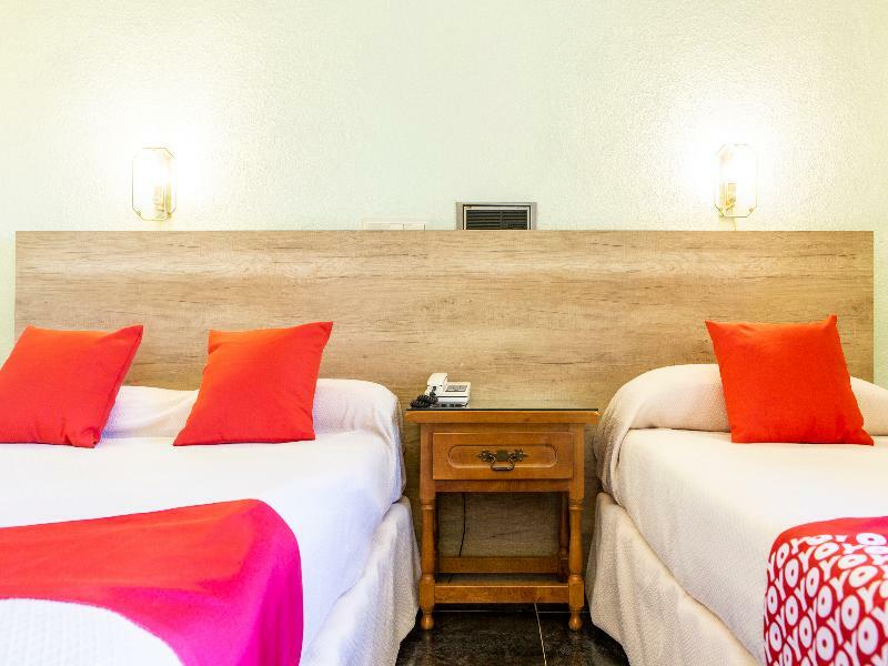 Hostal Rural El Cano By Vivere Stays Alpedrete Exterior foto